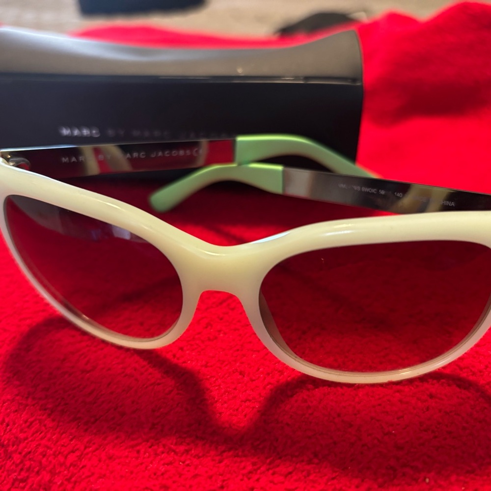 Marc by Marc Jacobs White and Green Sunglasses